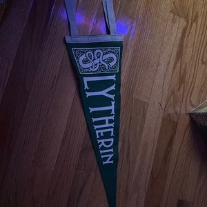 Harry Potter ** SLYTHERIN** mini flag